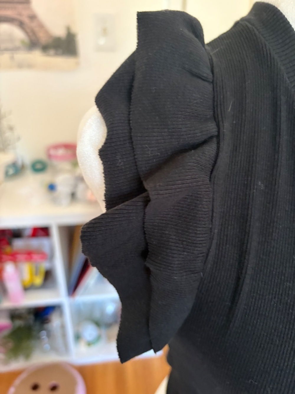 Zara Ribbed Ruffle-Sleeve Crop Top - Picture 3 of 4